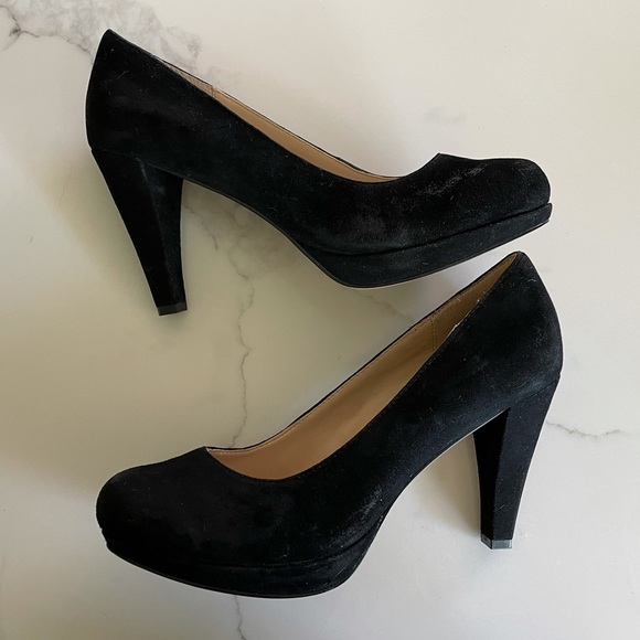 Adrienne Vittadini Heel - Only worn once! - Picture 2 of 4